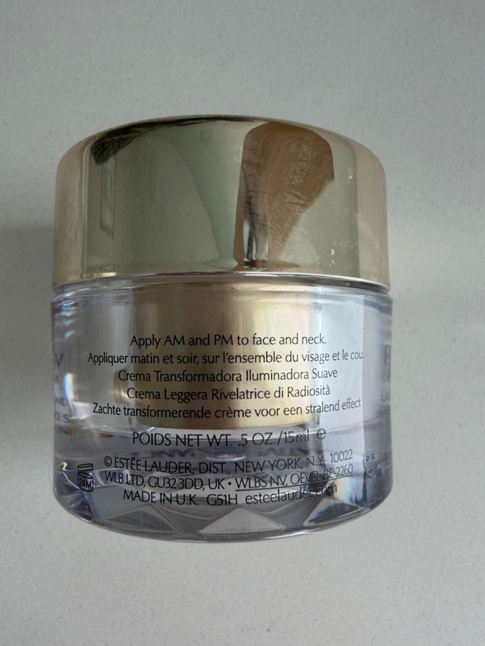 Estée Lauder Re-Nutriv Ultimate Diamond Soft Crème & Rich Foam Cleanser - Picture 3 of 4